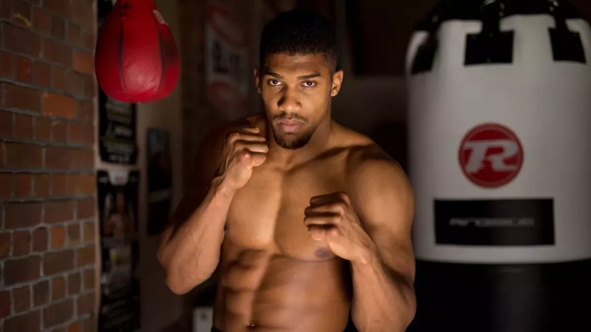 Anthony Joshua était de passage à l'université de Loughborough.