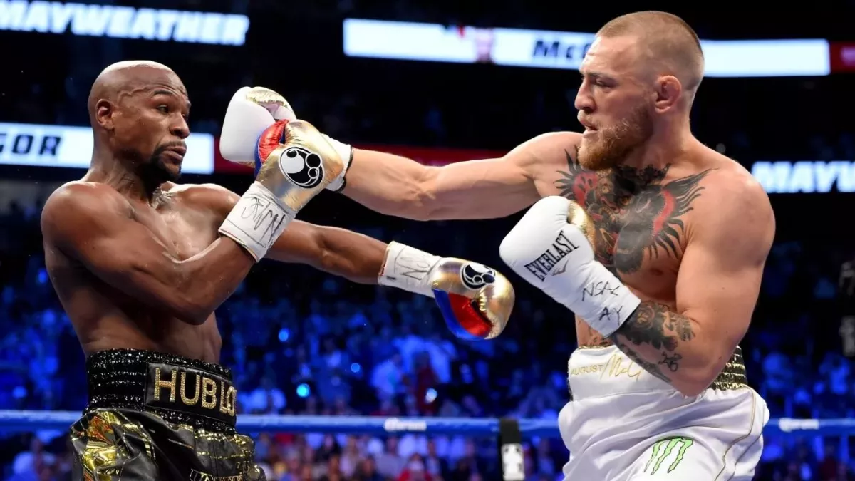 Conor McGregor a déjà réalisé un combat de boxe face à Floyd Mayweather en 2017. 