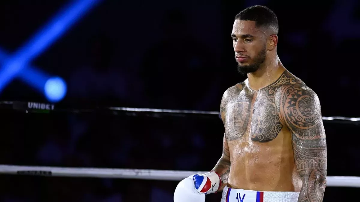 Tony Yoka a été battu à la décision par Carlos Takam. 