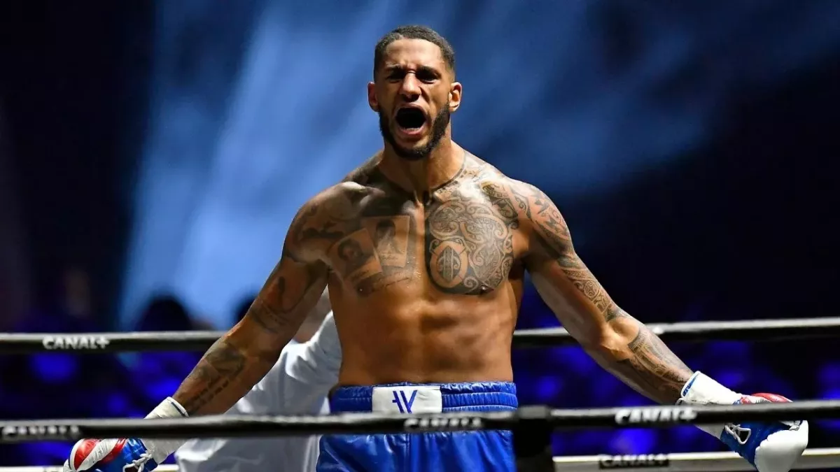 Tony Yoka lors de son combat contre Johann Duhaupas. 