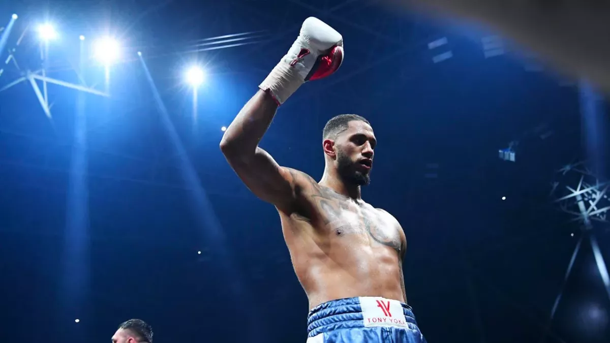 Tony Yoka s'impose largement face à Christian Hammer
