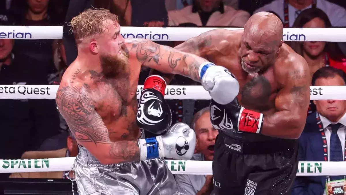 Jake Paul vs Mike Tyson