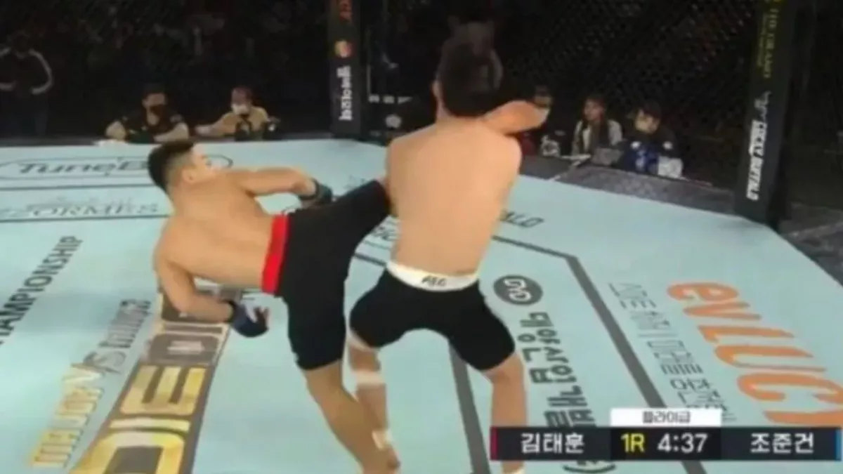 Cho Joon Gun à l'AFC 22. 