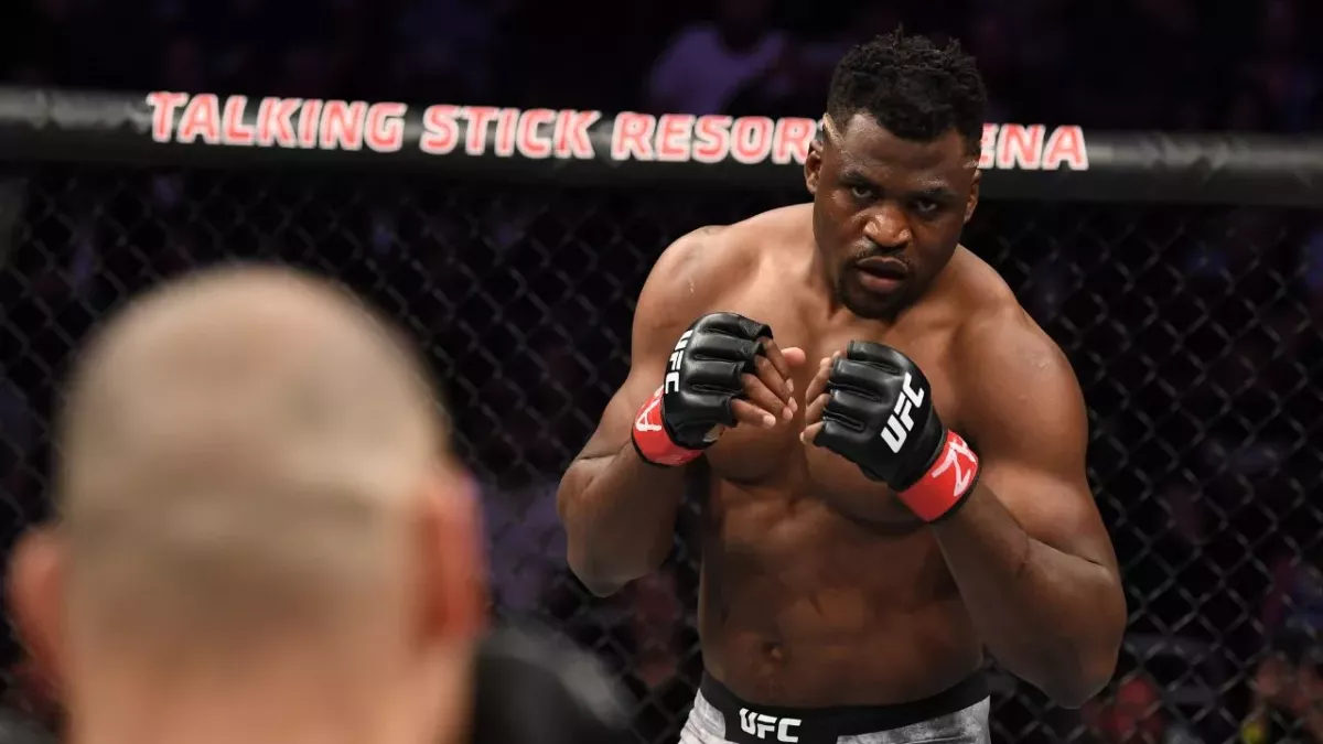 Francis Ngannou lors d'un combat à l'UFC. 