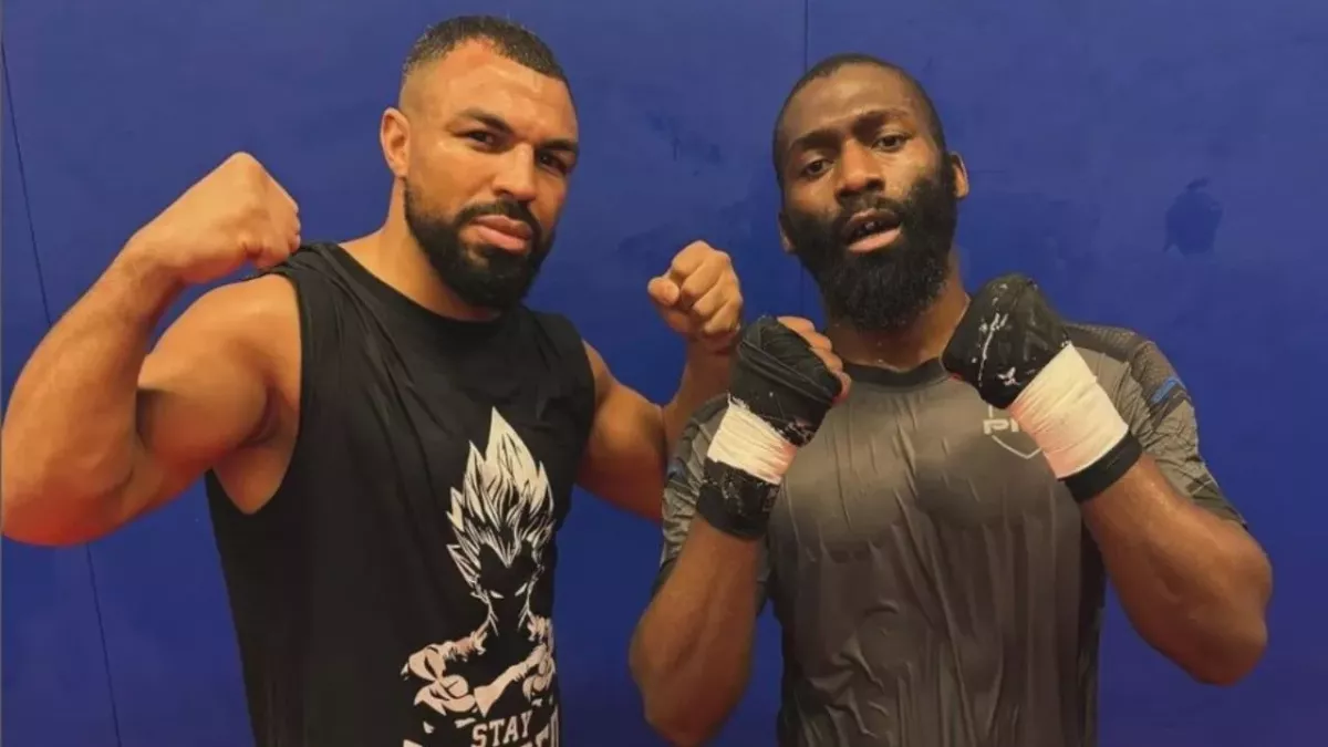 Karl Amoussou, légende du MMA français, est venu aider Cédric Doumbé dans son camp d'entrainement pour préparer le combat contre Baki. 