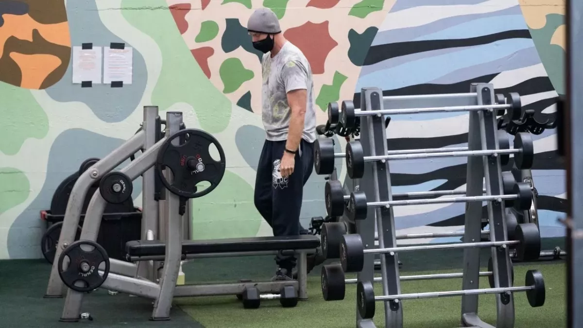Les salles de sport bientôt reclassées parmi les "commerces essentiels" et ré-ouvertes ? 