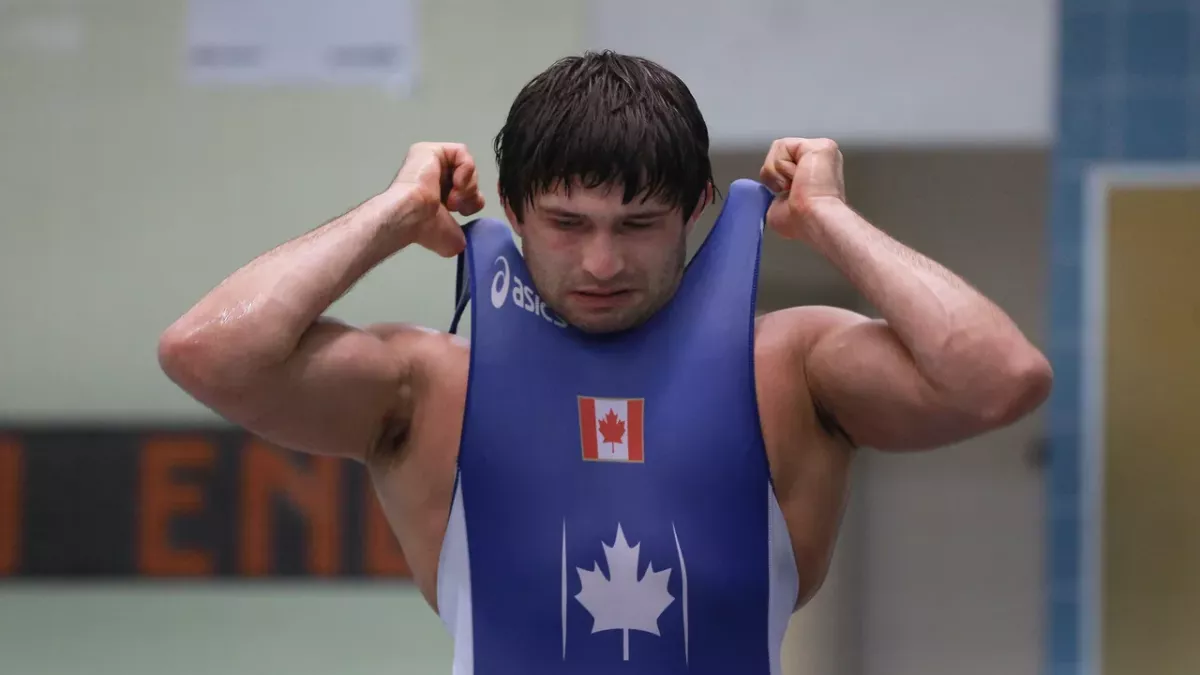 MMA : le Canadien Khetag Pliev, perd son doigt en plein combat !
