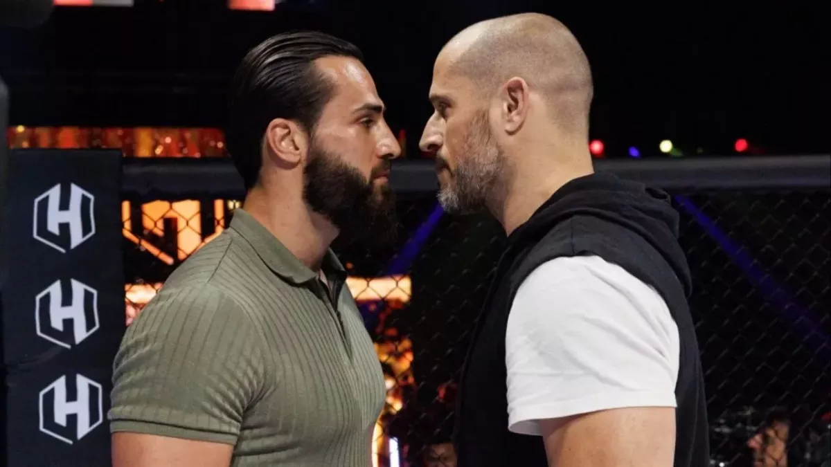 IbraTV et GregMMA dans la cage de l'Hexagone MMA. 