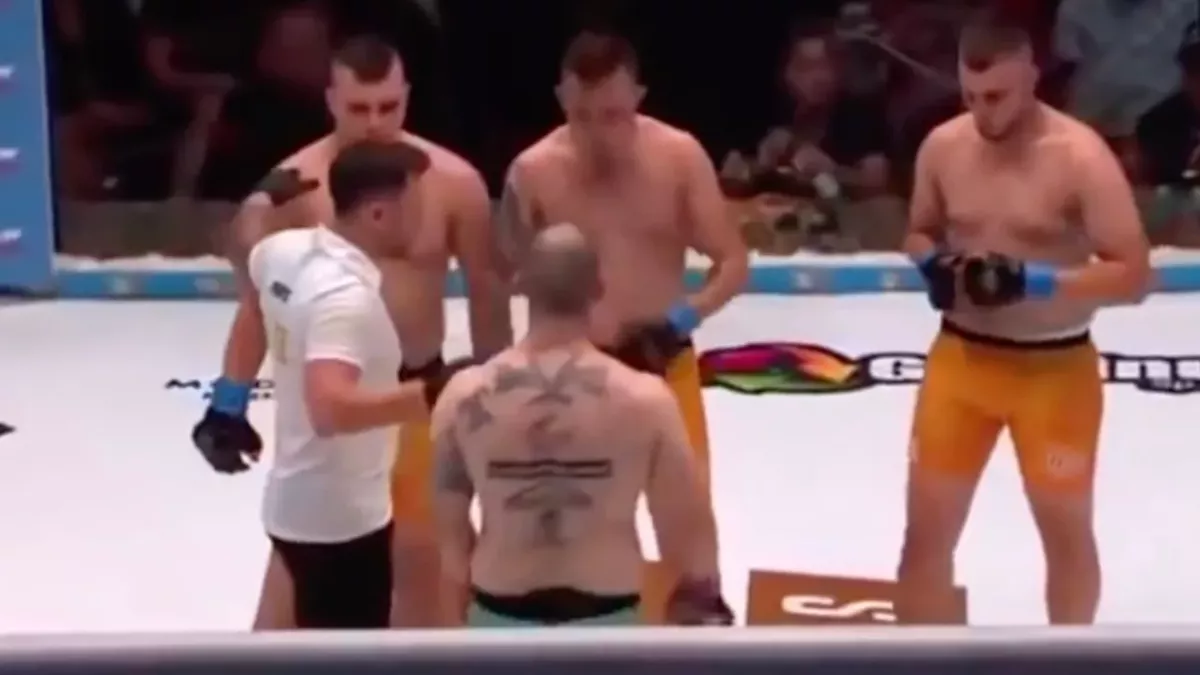 " Kung Fu Panda " contre Milosz "Modlicha" Wlodkowski, Maciej "Szwechu" Szwech et Norbert "Neted" Grazka