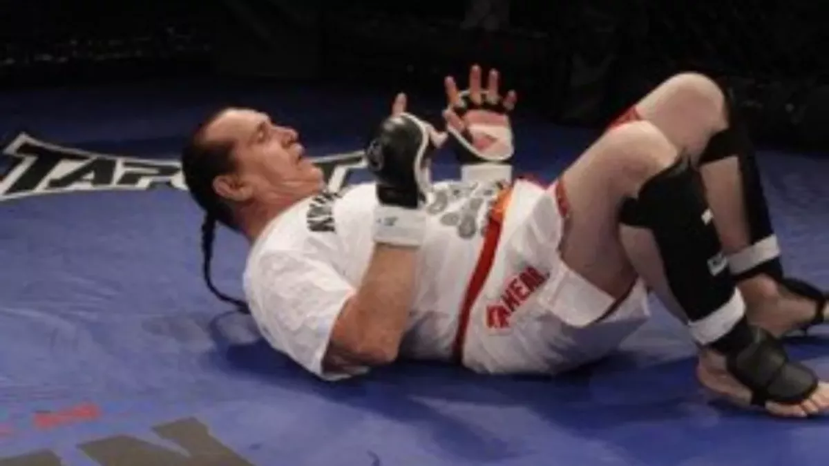 John Williams est le plus vieux combattant de MMA au monde. 