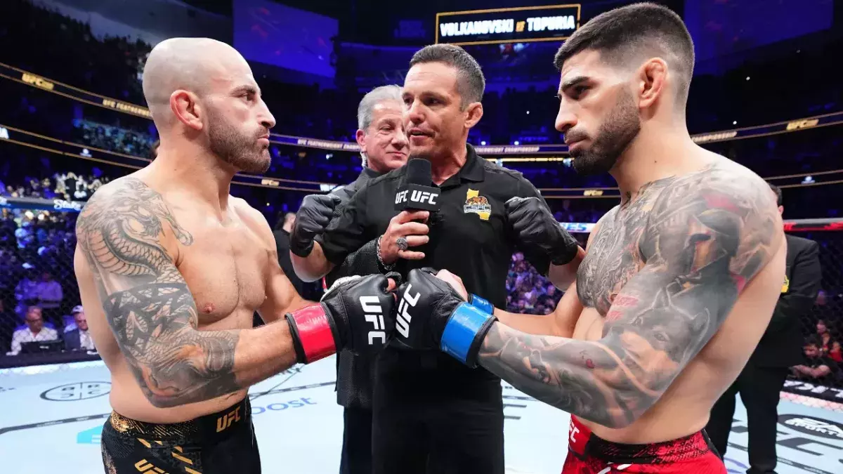 Alexander Volkanovski vs Ilia Topuria