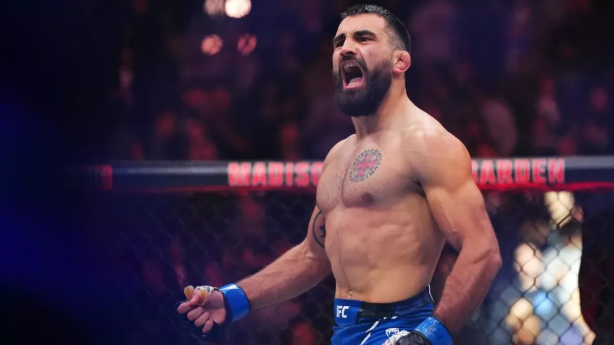 Benoit Saint-Denis dans le cage de l'UFC