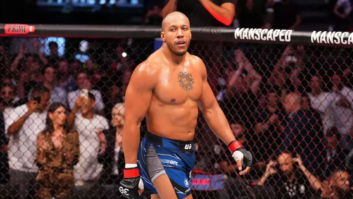 Ciryl Gane lors de l'UFC Paris 2.