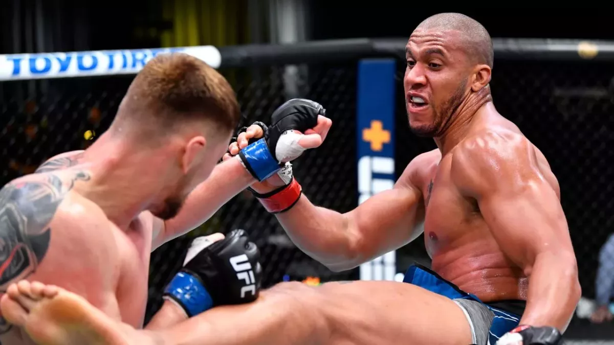 Ciryl Gane ne compte pas s'éterniser dans le MMA. 