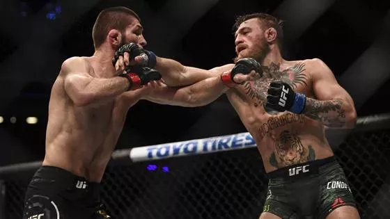 Conor McGregor s'en reprend violemment à Khabib