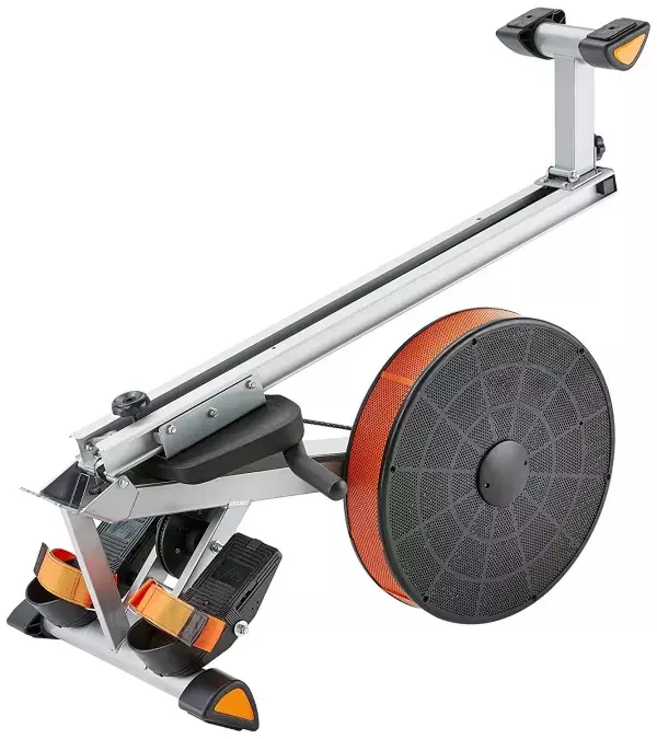 Ce rameur très fonctionnel a des dimensions raisonnables : 19.5 kg, poids max de l'utilisateur 115 kg, 212 cm x 44 cm x 74 cm.