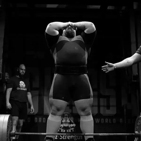 Graham Hicks - 1m78/135kg - Anglais