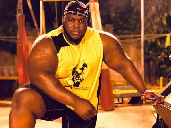 Iron Biby - 1m90/170kg - Burkinabé