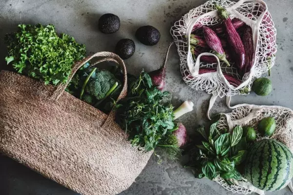 Smoothie pur végétal au chou frisé et légumes ( 9 g protéines)