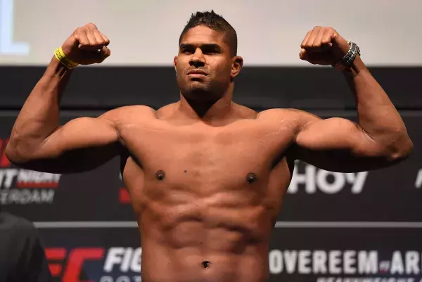 Alistair Overeem (poids lourds) 