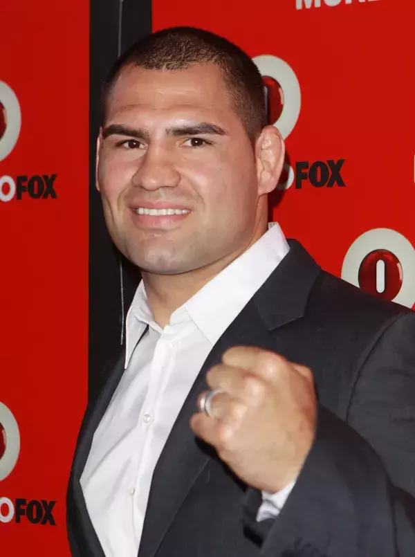 Cain Velazquez